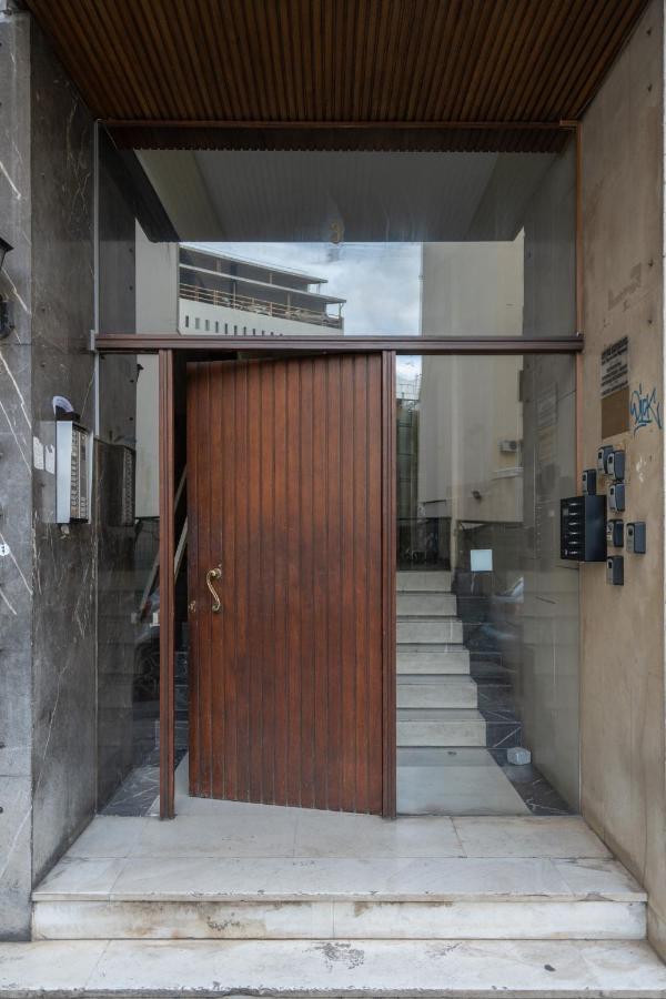 Unique 2 Bedrooms Apartment, Steps To Plaka And City Center Афины Экстерьер фото